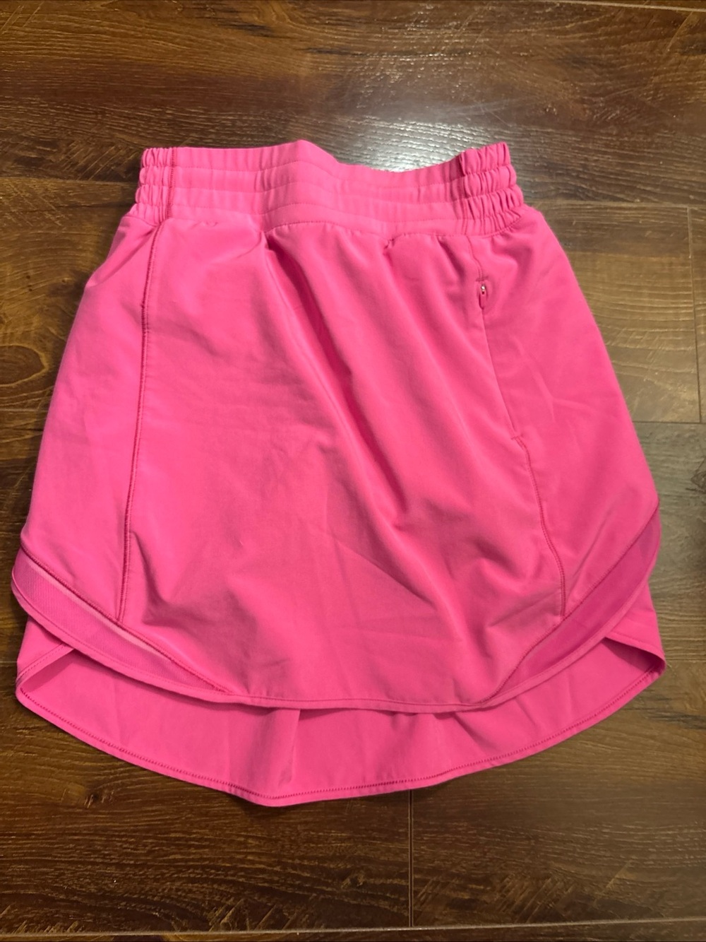 Lululemon Women's Sonic Pink Hotty Hot High Rise Skirt size 2